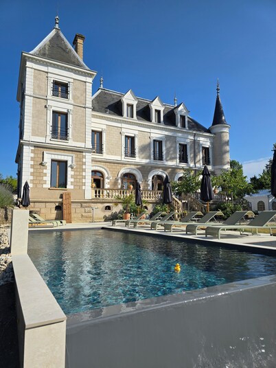 Eclosion Château Hôtel & Restaurant