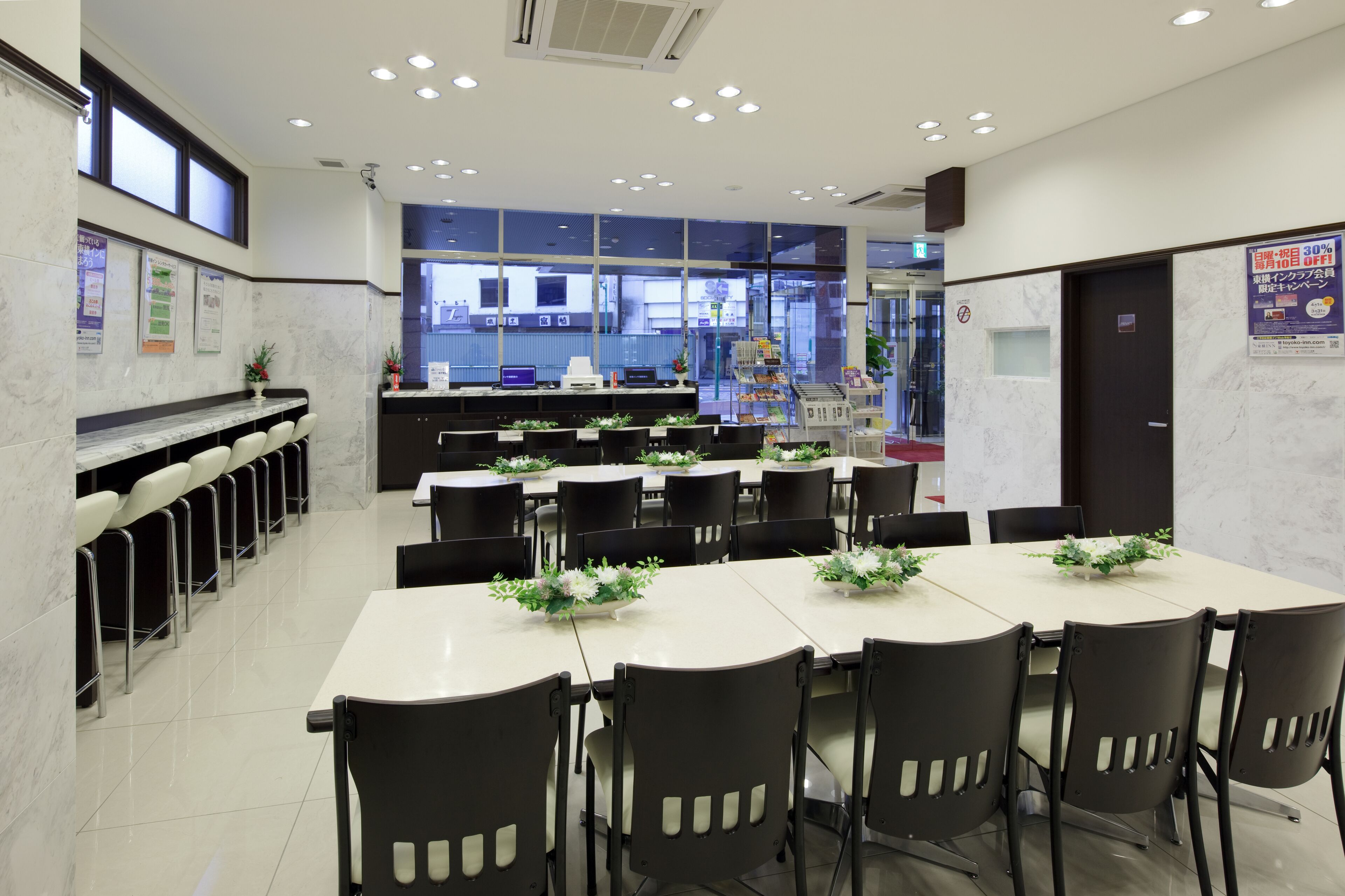 รวมอาหารเช้าแบบบุฟเฟ่ต์ ทุกวัน