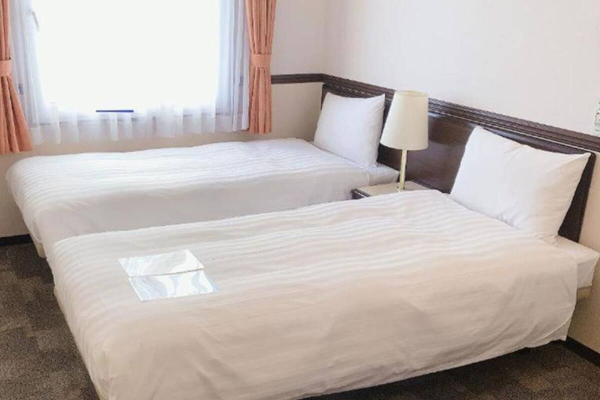 Desk, laptop workspace, free WiFi