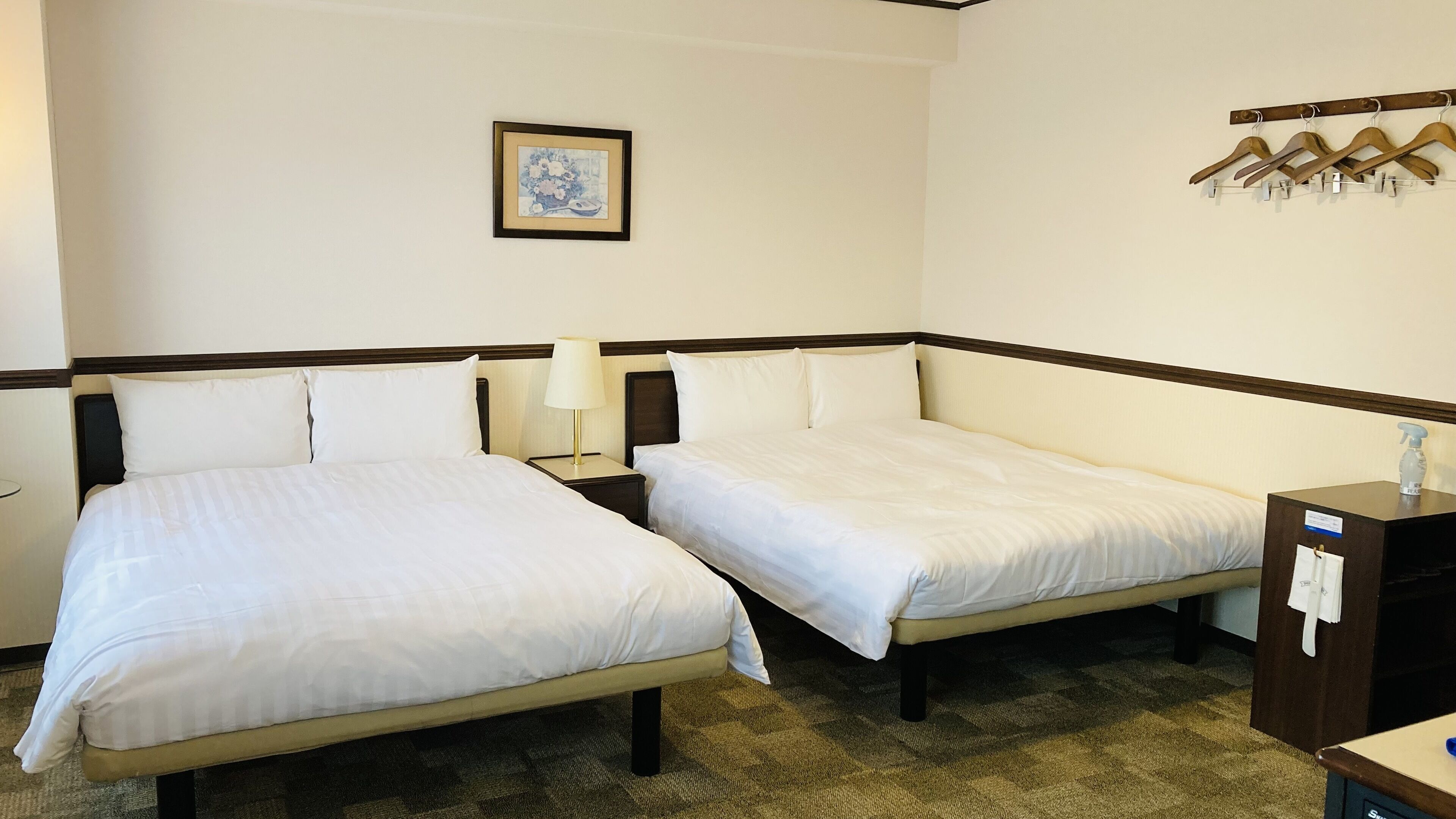 Desk, laptop workspace, free WiFi