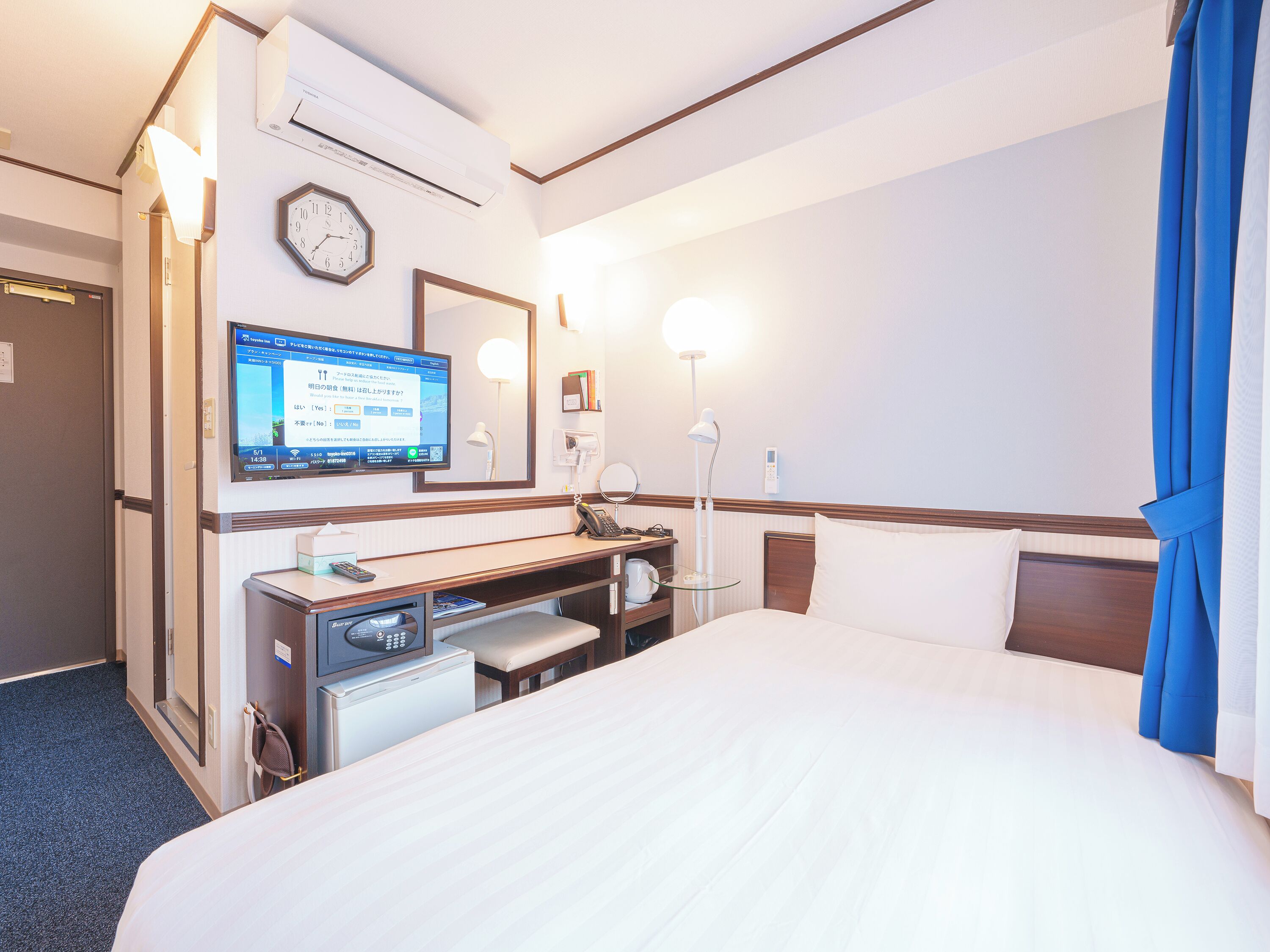 書桌、手提電腦工作空間、免費 Wi-Fi