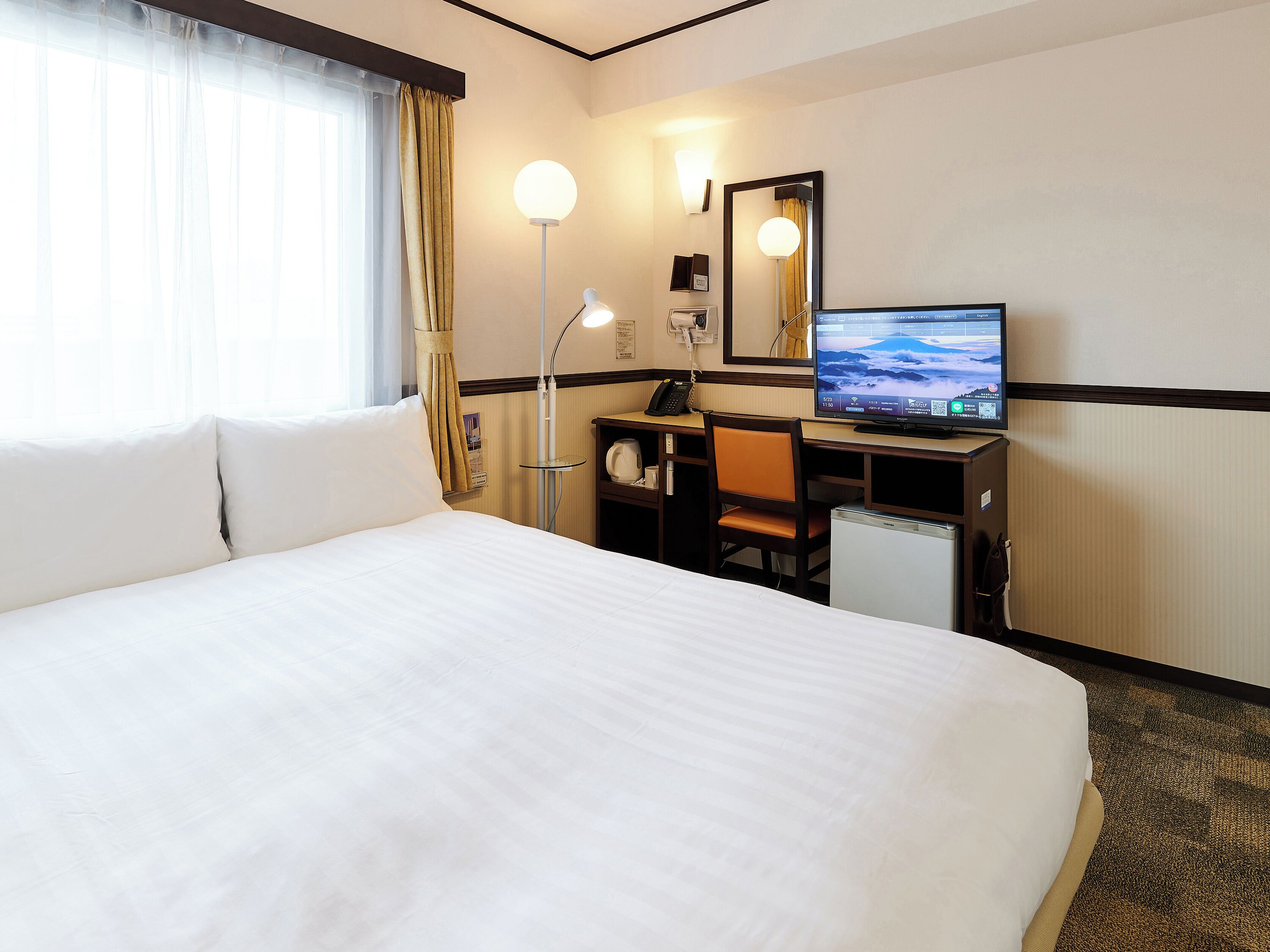 Desk, iron/ironing board, free WiFi, bed sheets