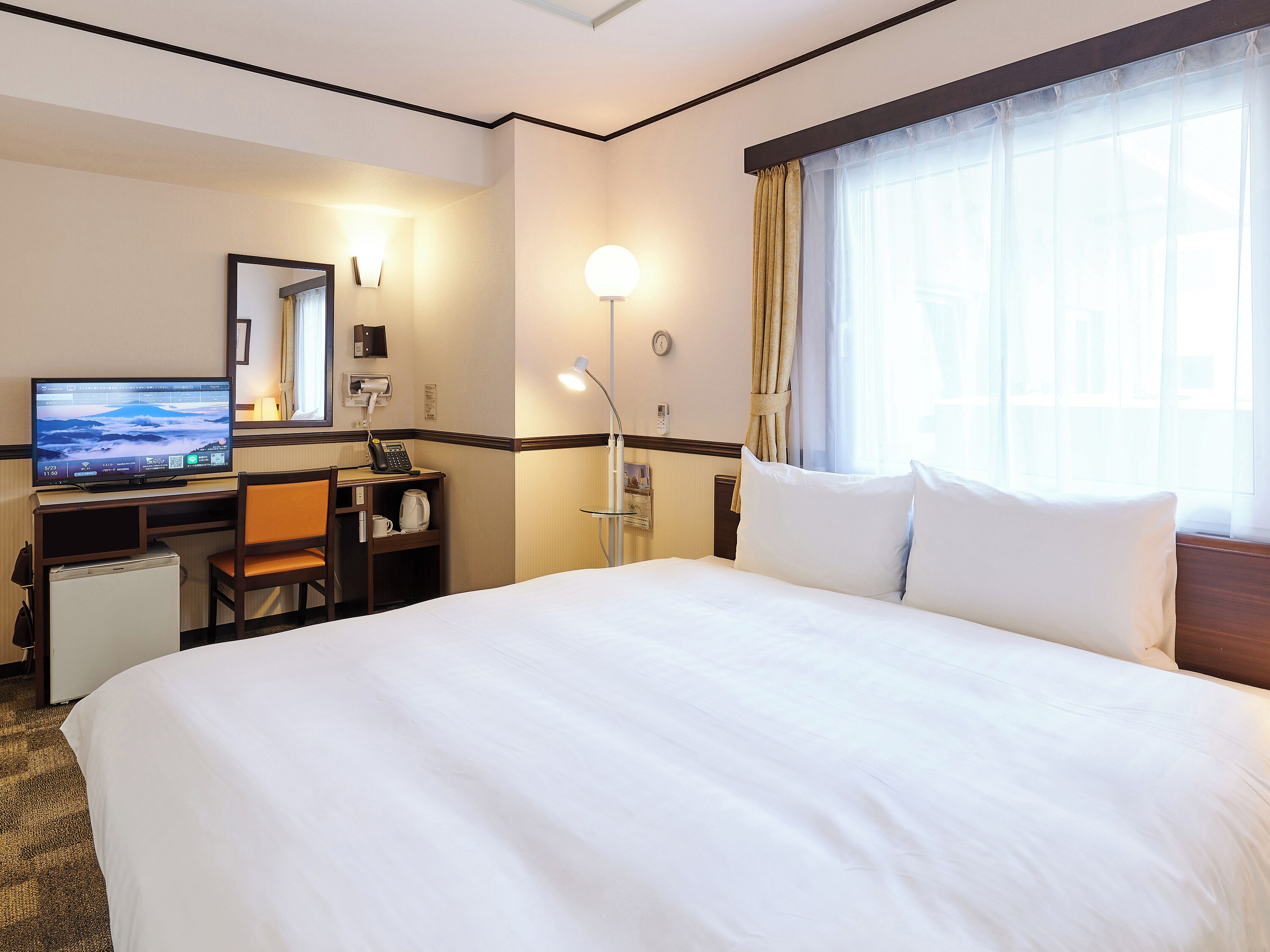 Desk, iron/ironing board, free WiFi, bed sheets