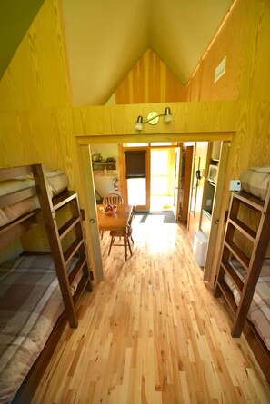 Chalet (Studio) | Yksilöllisesti sisustettu, ilmainen Wi-Fi, vuodevaatteet