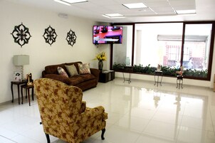 Sala de estar en el lobby