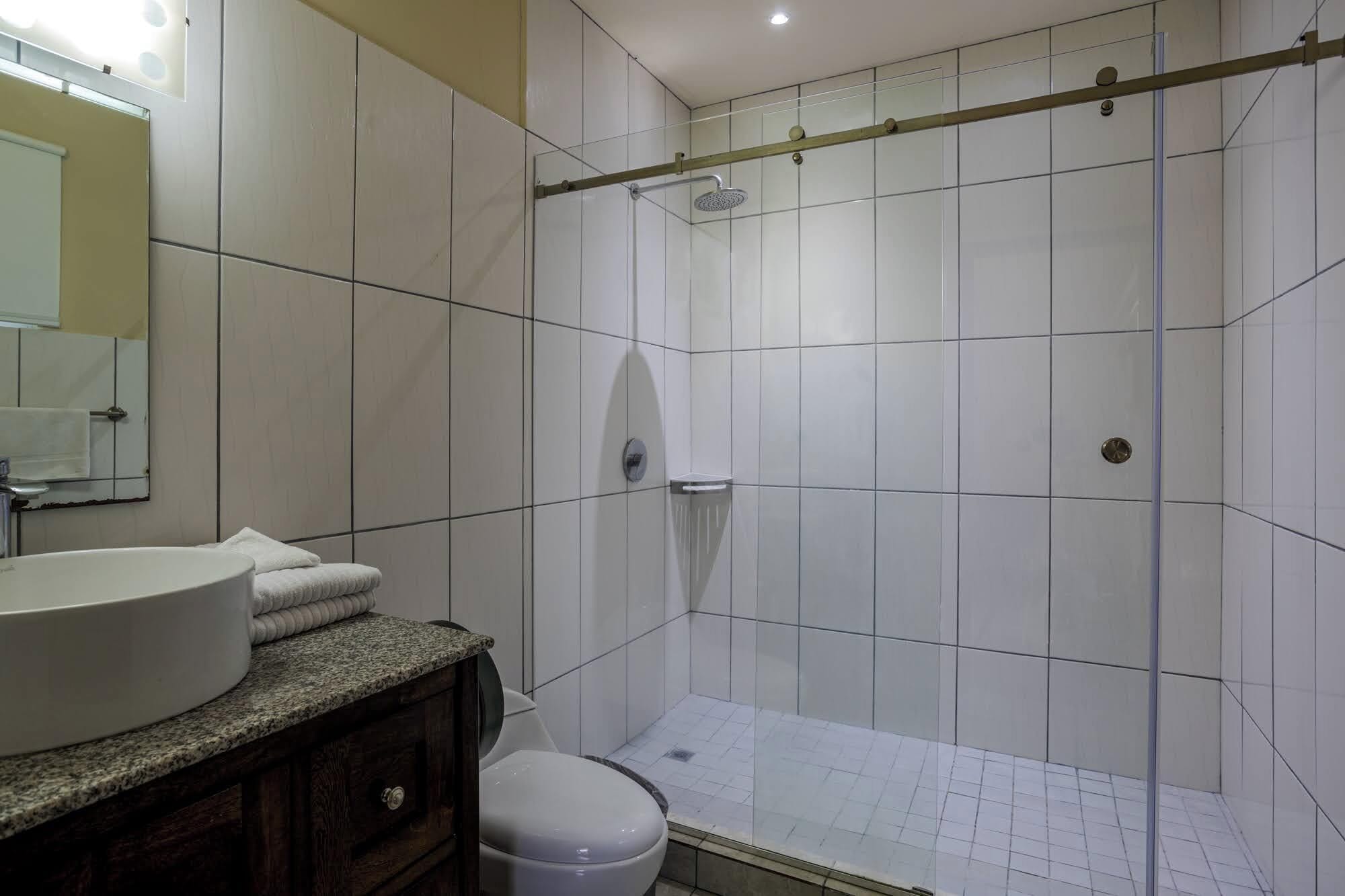 Photo - Coffee Estate Inn