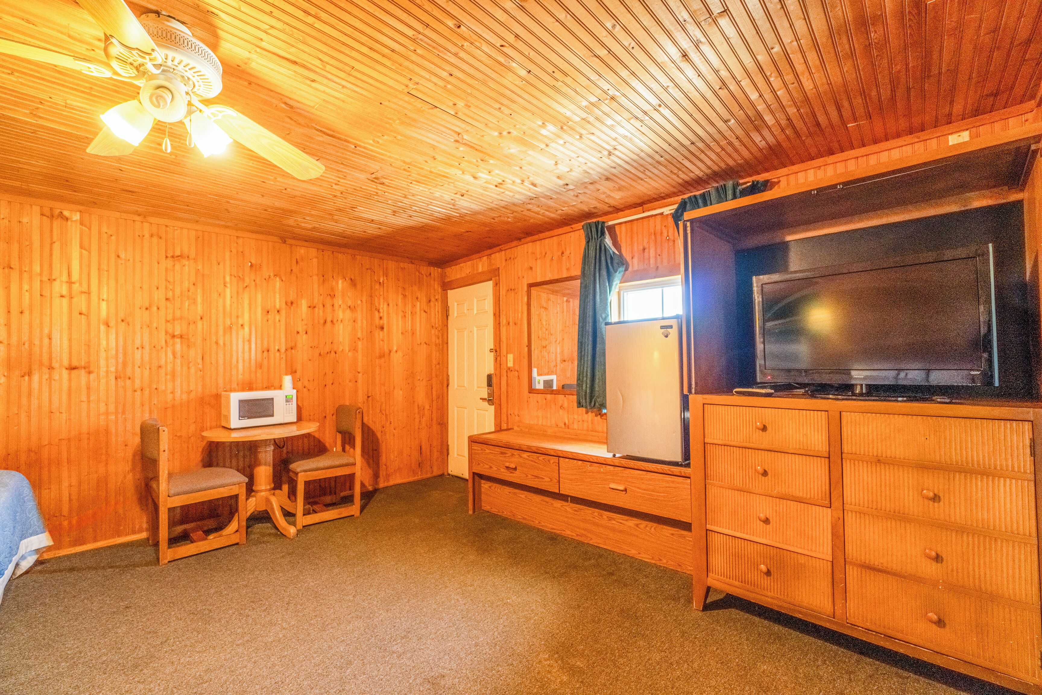 客房, 多張床 | 高級寢具、熨斗/熨衣板、免費折疊床/加床、免費無線上網