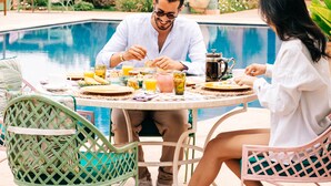 Desayuno continental incluido todos los días 