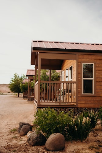 Dukes Slickrock Campground & RV Park