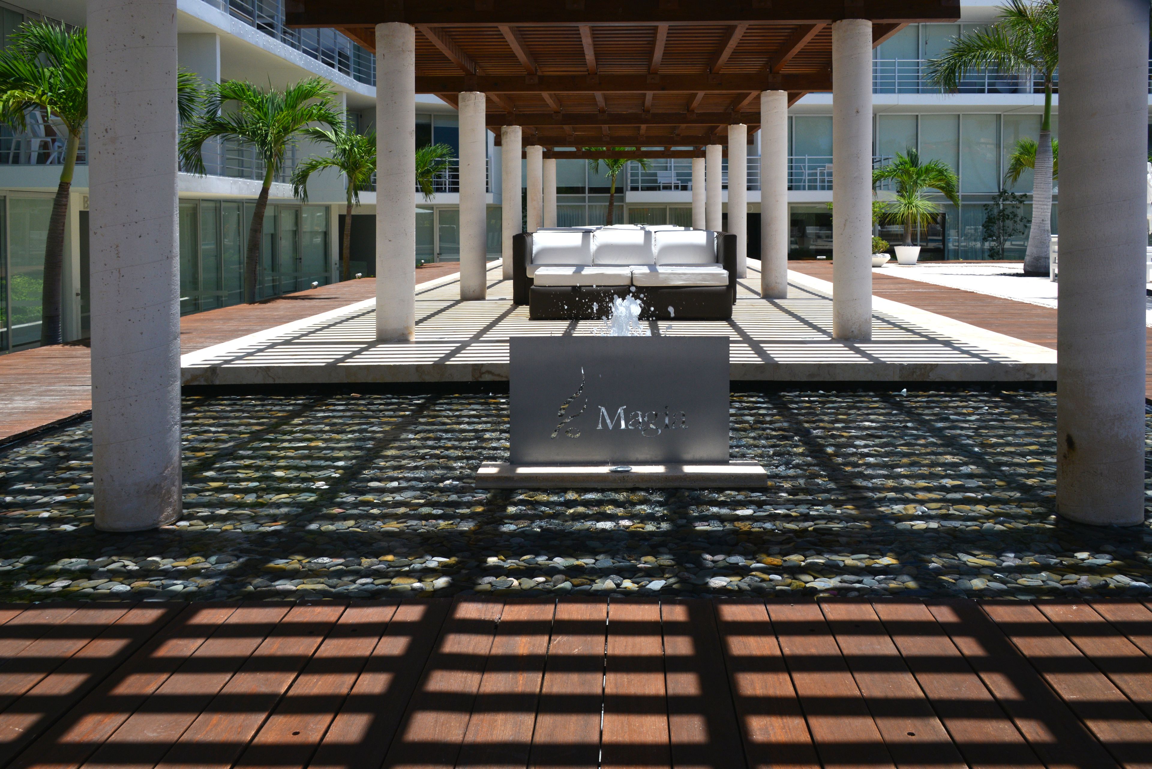 Pintu masuk interior