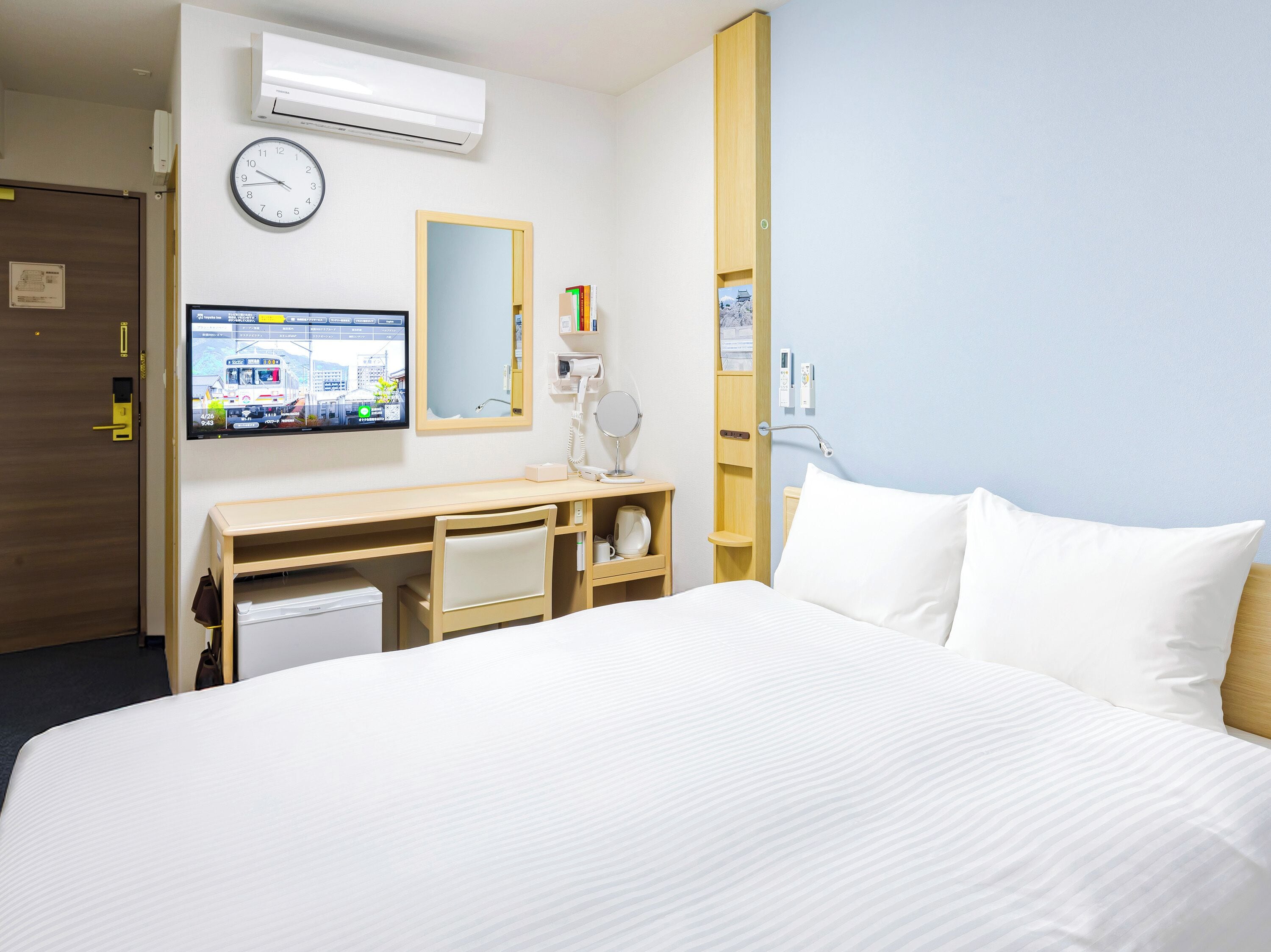 desk, blackout curtains, iron/ironing board, free wifi