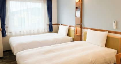 Toyoko Inn Tsuruga Ekimae