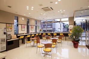 Termasuk sarapan bufet setiap hari 