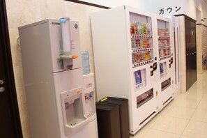Vending machine - Toyoko Inn Fujisan Mishima-eki (Mishima)