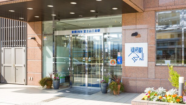 施設の入り口
