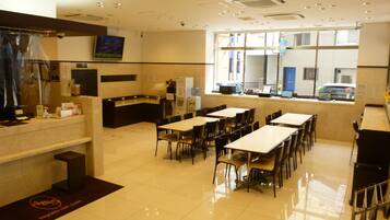 Japansk frokost er inkludert hver dag