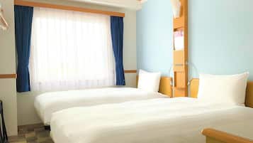 Desk, laptop workspace, free WiFi, bed sheets