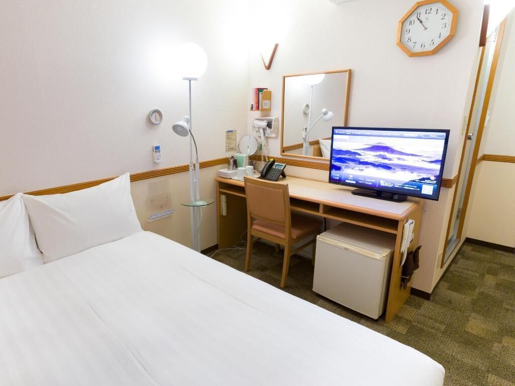 Bureau, Wi-Fi gratuit, draps fournis