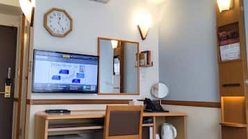 Desk, laptop workspace, blackout drapes, free WiFi