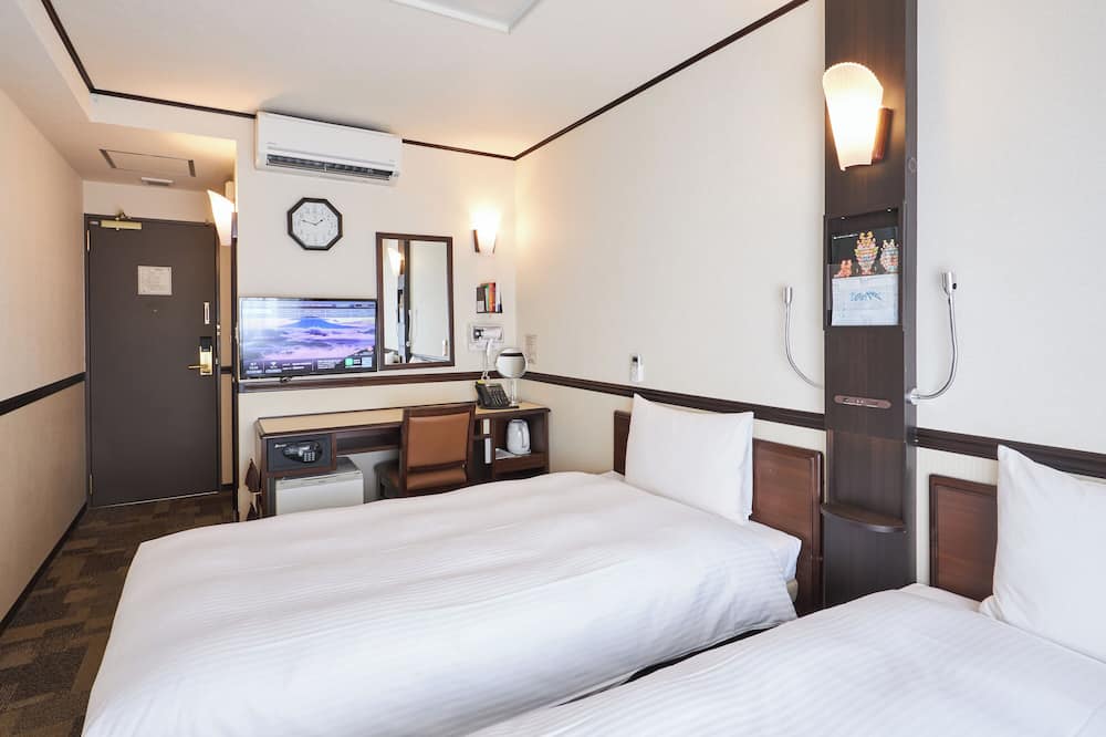 Toyoko Inn Tokyo Ueno Tawaramachi-eki