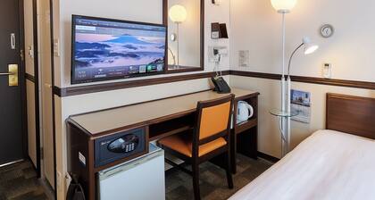 Toyoko Inn Yashio Ekimae
