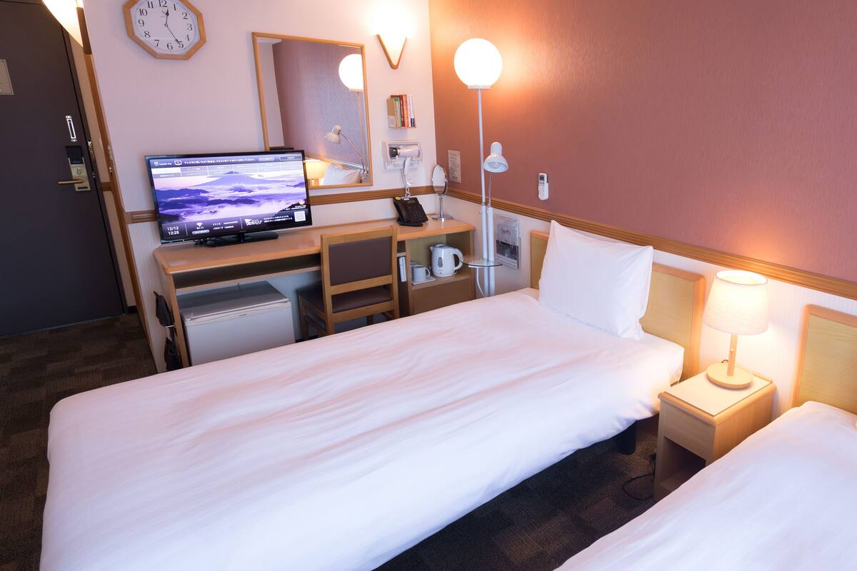 desk, laptop workspace, blackout curtains, wifi