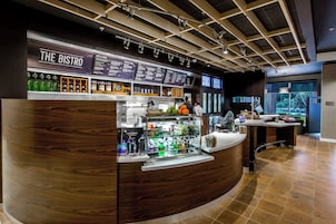 Aamiainen ja illallinen