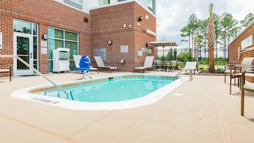 Piscina all'aperto