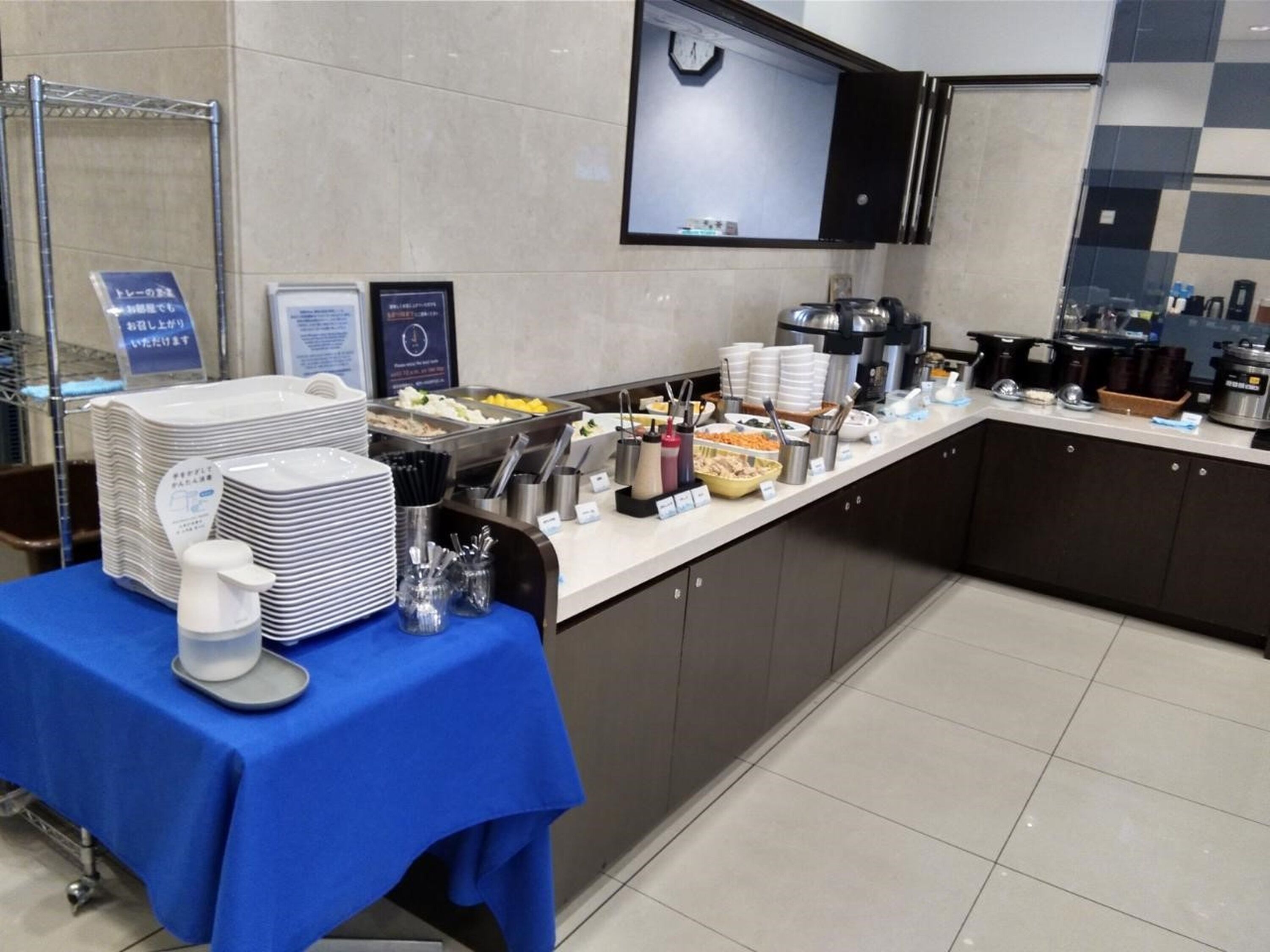 Petit déjeuner buffet compris tous les jours