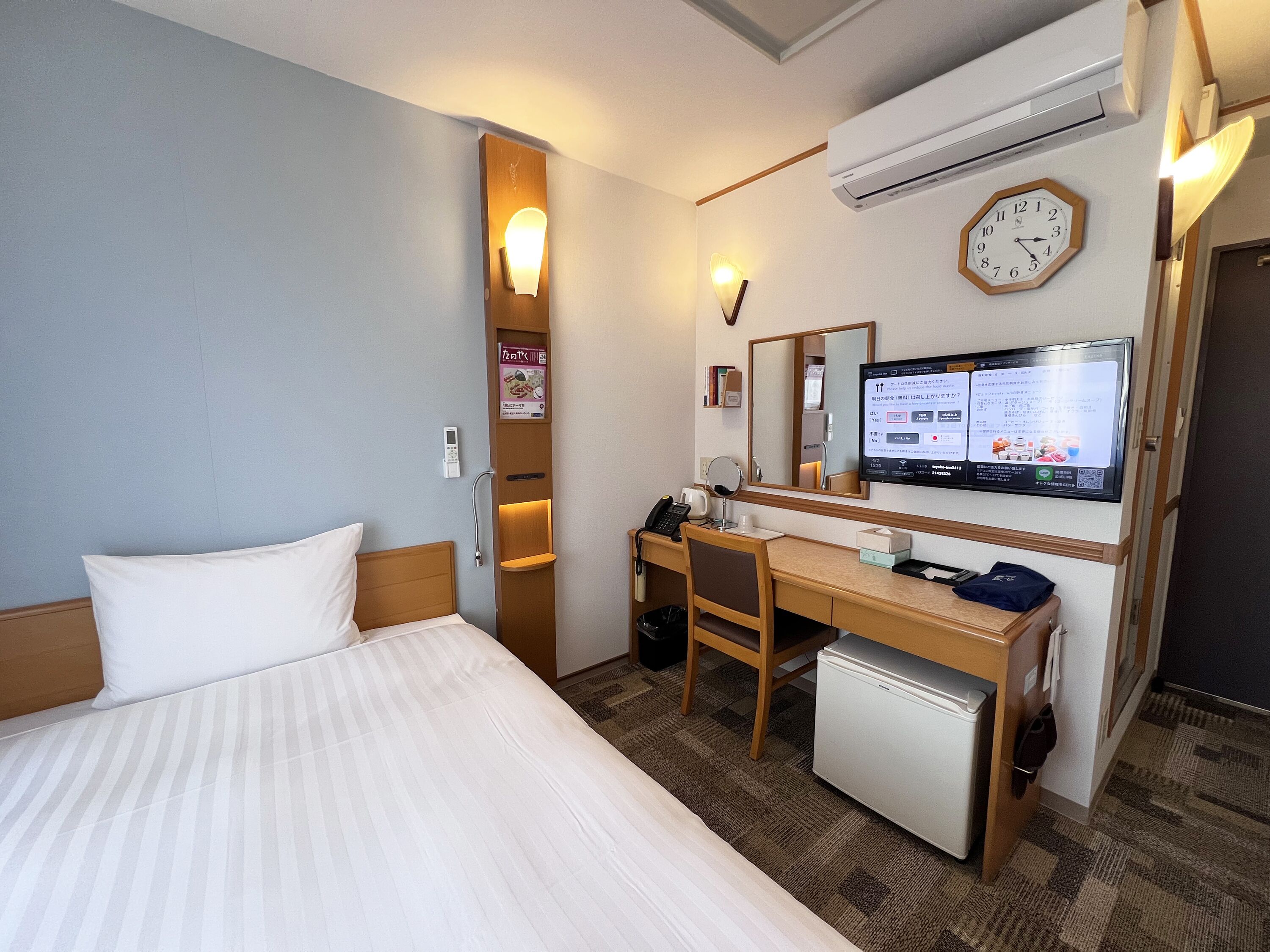 遮光布/窗簾、熨斗/熨衣板、免費無線上網、床單