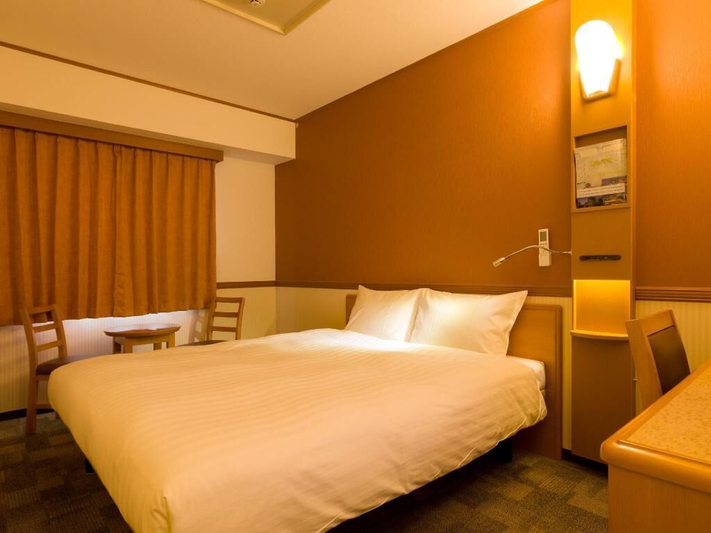 Bureau, Wi-Fi gratuit, draps fournis