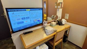 Premium kamer, niet-roken (Plus) | Donsdekens, een bureau, gratis wifi, beddengoed