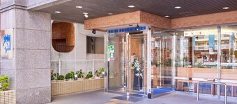 Toyoko Inn Okinawa Naha Kokusai Dori Miebashi Station