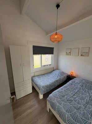 2 bedrooms, WiFi - Luxury Home in Egmond aan den Hoef with Garden (Egmond aan den Hoef)