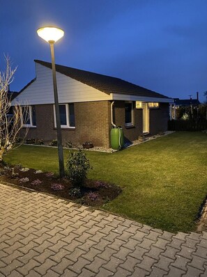 Exterior - Luxury Home in Egmond aan den Hoef with Garden (Egmond aan den Hoef)