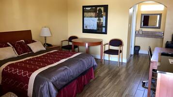 Classic Room, 1 Bedroom, Refrigerator & Microwave, Ground Floor | Individually decorated, desk, blackout curtains, rollaway beds