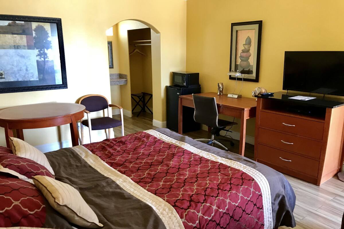 Room amenity