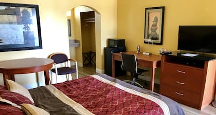 Town & Country Motel