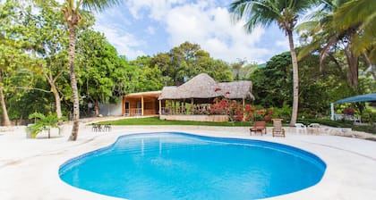 Hotel Rancho Don Cesar