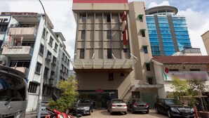 Fachada da propriedade