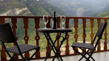 Suite, Balcony, Valley View | Balcony
