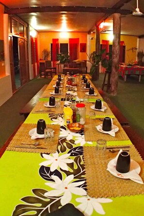 Dagelijks continentaal ontbijt inbegrepen