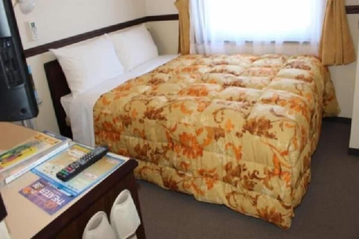 Skrivbord, wi-fi och sängkläder