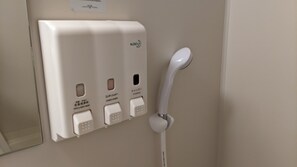 Bathroom shower - Toyoko Inn Fujisan Numazu Station Kita 1 (Numazu)