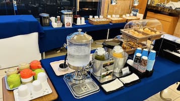 朝食 (和食)、毎日提供 (無料)
