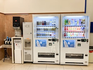 Vending machine - Toyoko Inn Sakudaira Station Asama (Saku)