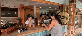 YOLO HOSTEL MEDELLIN