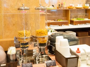 Ilmainen päivittäinen buffetaamiainen