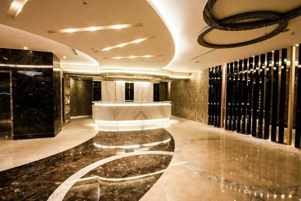 Reception - Golden Pacific Hotel- Taichung (Taichung)