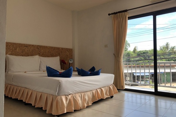 Standard Room, Air Conditioned | In-room safe, rollaway beds, WiFi, bed sheets